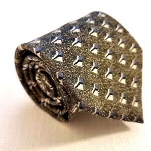 Andrew Fezza Necktie Green Geometric Silk Neck Tie